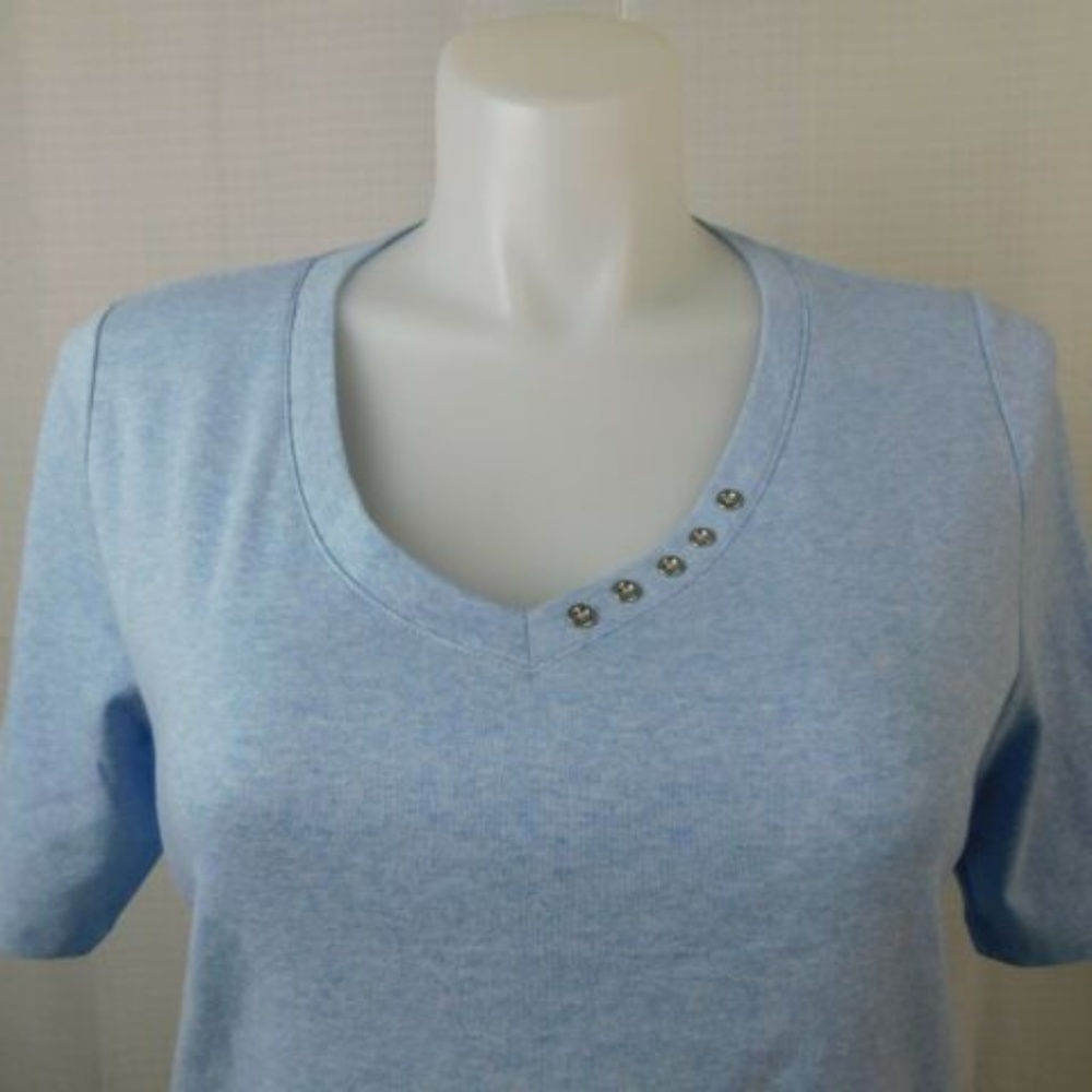 Karen Scott Blue V-neck Tee with Button Detail - Picture 4 of 5